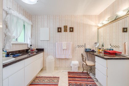 Photo 23 at 870 Farmleigh Road, British Properties, West Vancouver
