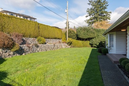 Photo 3 at 870 Farmleigh Road, British Properties, West Vancouver