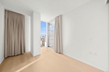 Photo 8 at 2004 - 1568 Alberni Street, West End VW, Vancouver West