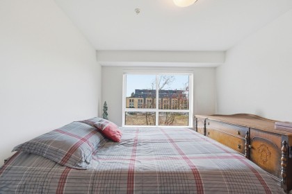 Photo 11 at 204 - 1519 Crown Street, Lynnmour, North Vancouver