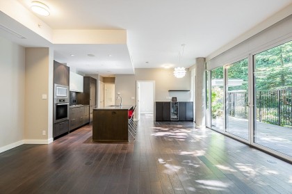 Photo 16 at 101 - 988 Keith Road, Park Royal, West Vancouver