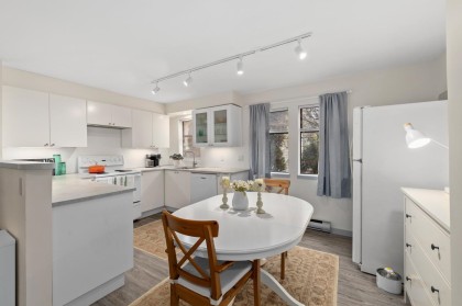 Photo 6 at 2730 Point Grey Road, Kitsilano, Vancouver West