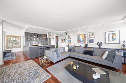 Photo 7 at 402 - 1575 Beach Avenue, West End VW, Vancouver West