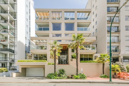 Photo 3 at 302 - 2015 Beach Avenue, West End VW, Vancouver West