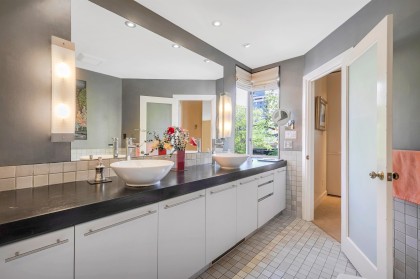 Photo 38 at 302 - 2015 Beach Avenue, West End VW, Vancouver West