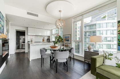 Photo 5 at 707 - 1351 Continental Street, Downtown VW, Vancouver West