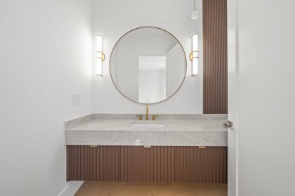 Photo 17 at 531 W 61st Avenue, Marpole, Vancouver West