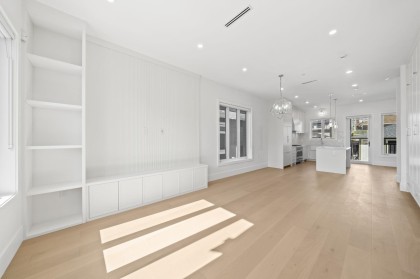 Photo 5 at 531 W 61st Avenue, Marpole, Vancouver West