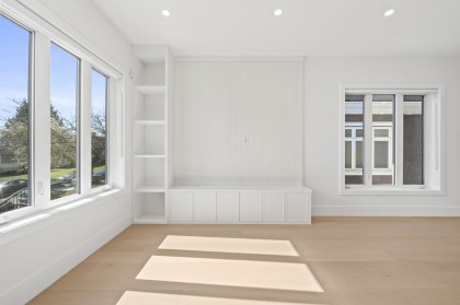 Photo 14 at 531 W 61st Avenue, Marpole, Vancouver West