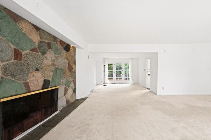 Photo 4 at 1042 W 48th Avenue, South Granville, Vancouver West