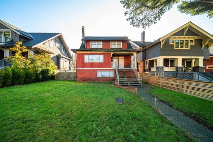 Photo 1 at 2544 W 3rd Avenue, Kitsilano, Vancouver West