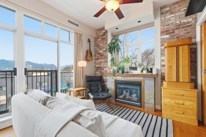 Photo 5 at 210 - 2515 Ontario Street, Mount Pleasant VW, Vancouver West