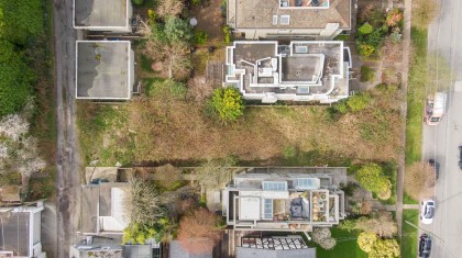 Photo 3 at 4418 W 2nd Avenue, Point Grey, Vancouver West