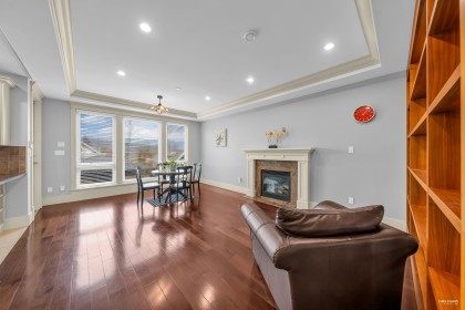 Photo 13 at 4009 W 11th Avenue, Point Grey, Vancouver West