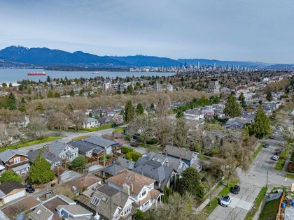 Photo 8 at 4009 W 11th Avenue, Point Grey, Vancouver West
