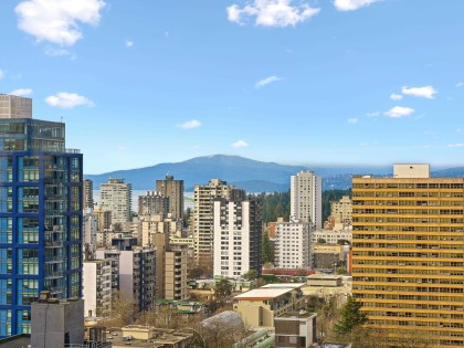 Photo 11 at 1601 - 738 Broughton Street, West End VW, Vancouver West