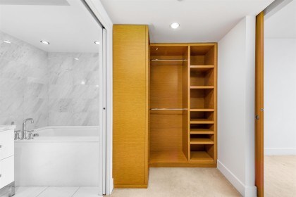 Photo 23 at 2301 - 667 Howe Street, Downtown VW, Vancouver West