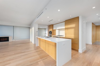 Photo 16 at 2301 - 667 Howe Street, Downtown VW, Vancouver West