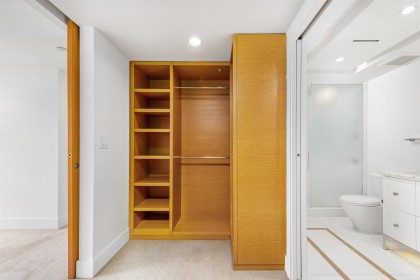 Photo 24 at 2301 - 667 Howe Street, Downtown VW, Vancouver West