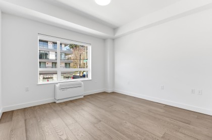 Photo 9 at 202 - 3590 W 39th Avenue, Dunbar, Vancouver West