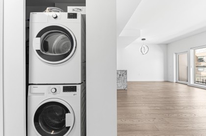 Photo 15 at 202 - 3590 W 39th Avenue, Dunbar, Vancouver West