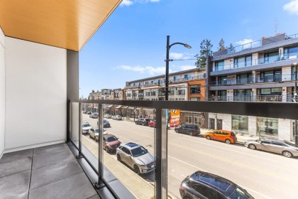 Photo 15 at 203 - 3590 W 39th Avenue, Dunbar, Vancouver West