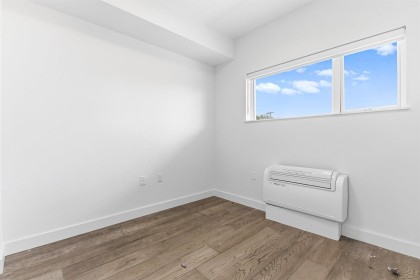 Photo 11 at 203 - 3590 W 39th Avenue, Dunbar, Vancouver West