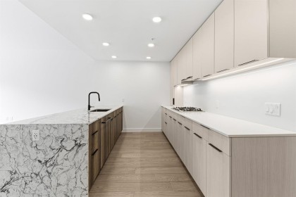 Photo 6 at 204 - 3590 W 39th Avenue, Dunbar, Vancouver West