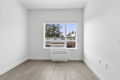 Photo 13 at 307 - 3590 W 39th Avenue, Dunbar, Vancouver West