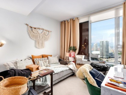 Photo 20 at 2701 - 8 Smithe Mews, Yaletown, Vancouver West