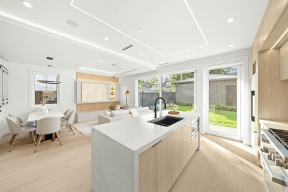 Photo 6 at 2 - 3466 W 22nd Avenue, Dunbar, Vancouver West