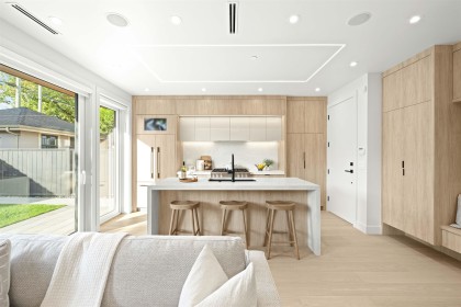 Photo 1 at 2 - 3466 W 22nd Avenue, Dunbar, Vancouver West