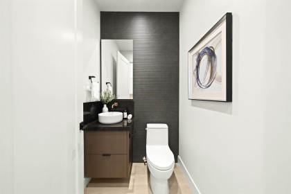 Photo 10 at 2 - 3466 W 22nd Avenue, Dunbar, Vancouver West