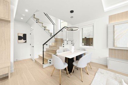 Photo 8 at 2 - 3466 W 22nd Avenue, Dunbar, Vancouver West