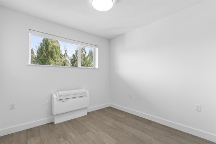 Photo 9 at 304 - 3590 W 39th Avenue, Dunbar, Vancouver West