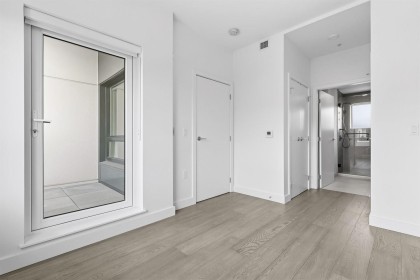 Photo 15 at 304 - 3590 W 39th Avenue, Dunbar, Vancouver West