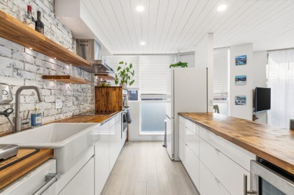 Photo 10 at 202 - 1199 Seymour Street, Downtown VW, Vancouver West