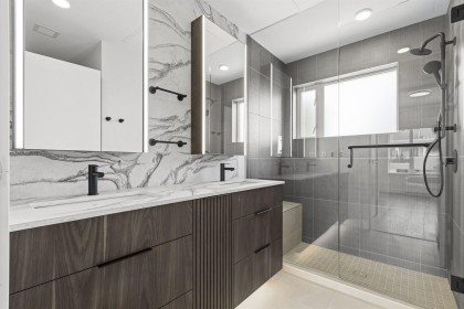 Photo 13 at 306 - 3590 W 39th Avenue, Dunbar, Vancouver West