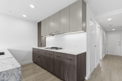 Photo 7 at 306 - 3590 W 39th Avenue, Dunbar, Vancouver West