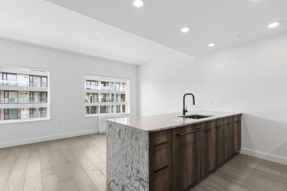 Photo 1 at 306 - 3590 W 39th Avenue, Dunbar, Vancouver West