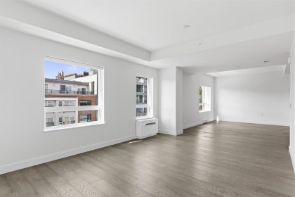 Photo 8 at 309 - 3590 W 39th Avenue, Dunbar, Vancouver West