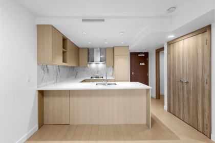 Photo 7 at 611 - 455 Sw Marine Drive, Marpole, Vancouver West