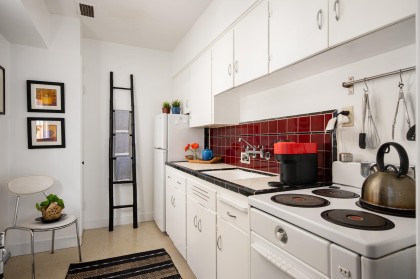 Photo 18 at 303 - 1565 Burnaby Street, West End VW, Vancouver West