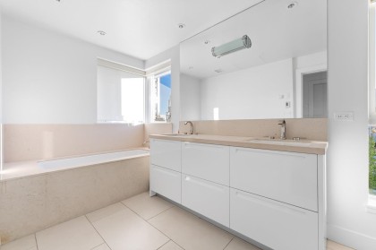 Photo 20 at 502 - 6080 Iona Drive, University VW, Vancouver West