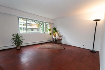 Photo 4 at 210 - 1050 Jervis Street, West End VW, Vancouver West