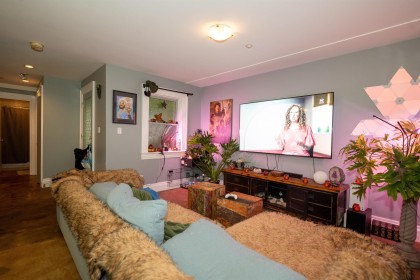 Photo 8 at 1119 Pendrell Street, West End VW, Vancouver West