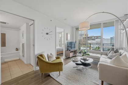 Photo 3 at 1707 - 1082 Seymour Street, Downtown VW, Vancouver West