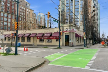 Photo 25 at 1707 - 1082 Seymour Street, Downtown VW, Vancouver West