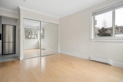 Photo 13 at 213 - 1940 Barclay Street, West End VW, Vancouver West