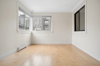 Photo 9 at 213 - 1940 Barclay Street, West End VW, Vancouver West